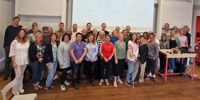 En grupp lärare från Anna Whitlocks gymnasium som deltog i design thinkning-kurs hos Openlab